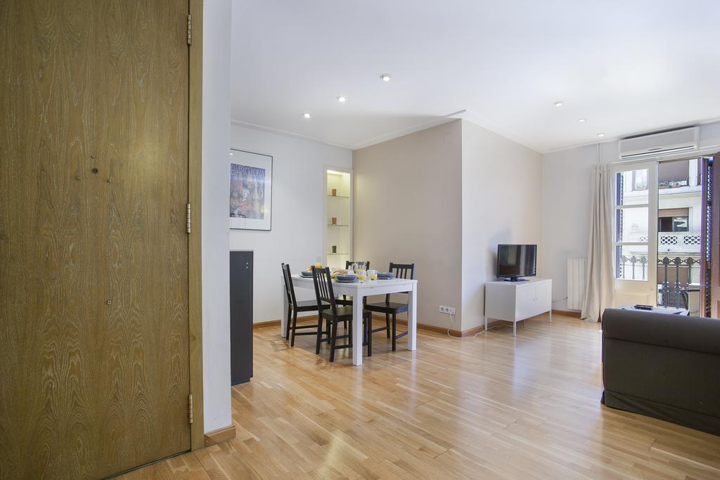 Ferienwohnung Bbarcelona Corsega Flats Exterior foto